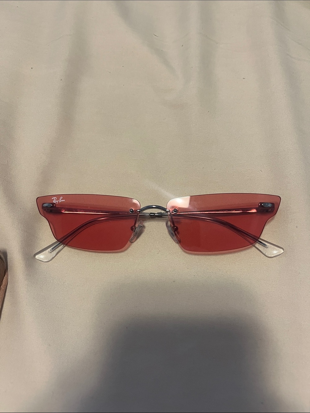 Ray-Ban Slim Cat-Eye Sunglasses in Red with Pink Case - Picture 2 of 6